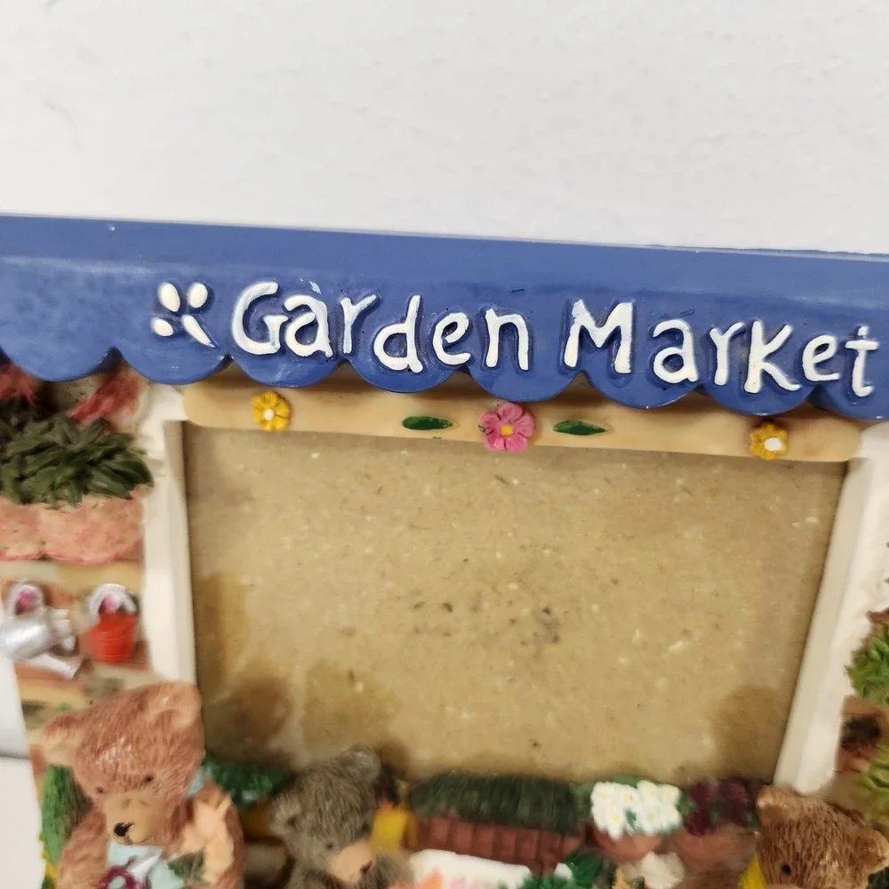 Vintage Garden Market Teddy Bears Resin Picture Frame Floral Cottagecore Flowers